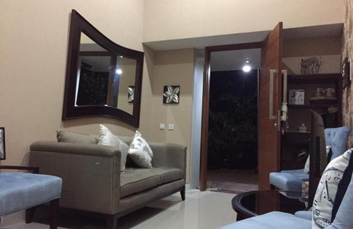 Sedayu Casa | Choerniadi Tomo Villa