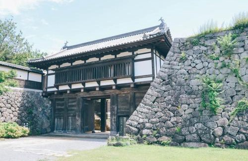 Komoro Villa | Chojuro -長寿楼- 歴史ある城下町の築100年の古民家宿