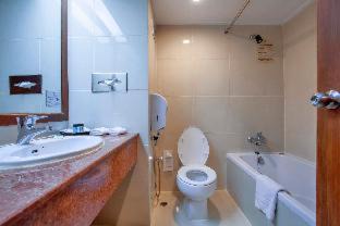 North Pattaya Complejo | Cholchan Pattaya Beach Resort - SHA Extra Plus
