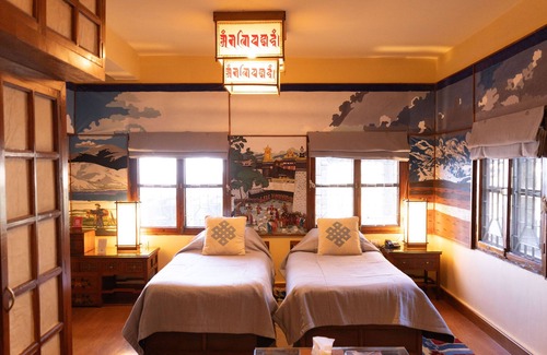 Dharamshala Hotel | Chonor House