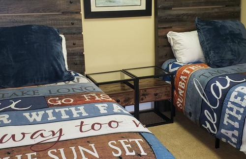 Robbinsville Casa | Choose Serenity at "The Buffalo" Lake House.
