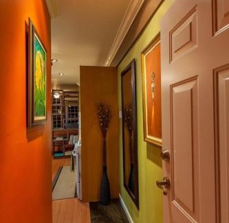 New Kingston Apartamento | Choose To Be Happy at Seymour # 9 and #16 - Studio Apartments