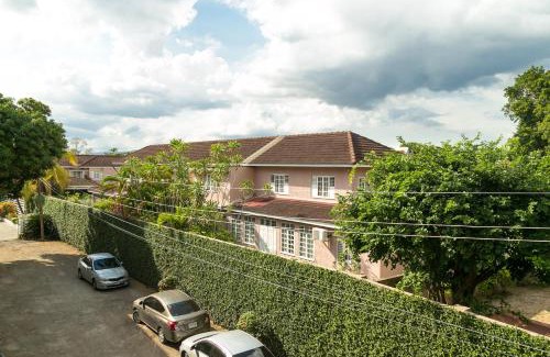 New Kingston Apartamento | Choose To Be Happy at Seymour # 9 and #16 - Studio Apartments
