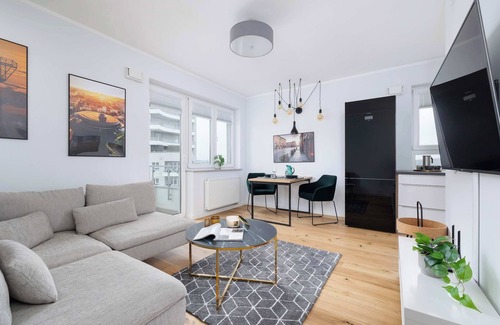 Katowice Apartamento | Chorzowska 210 | Bright Apartment | Parking