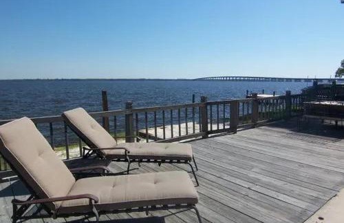Avoca Casa | Chowan River Retreat