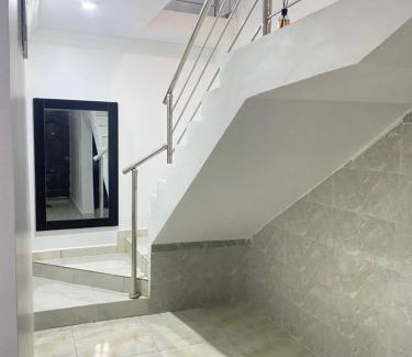 Abuja Apartamento | CHRIS SPORSHE