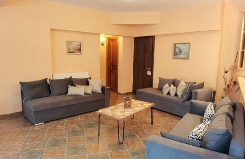 Kato Gatzea Casa | Christie's ground floor apartment by the sea