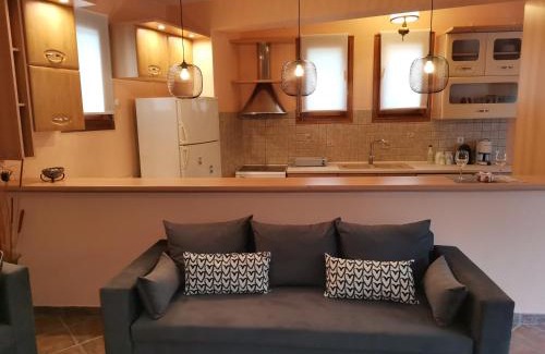 Kato Gatzea Casa | Christie's ground floor apartment by the sea