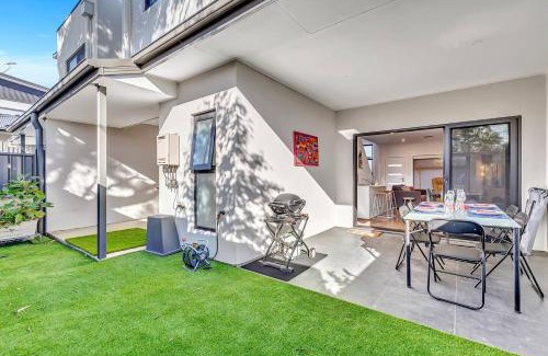 Christies Beach Casa | 'Christies Chic' A Family Getaway by the Beach