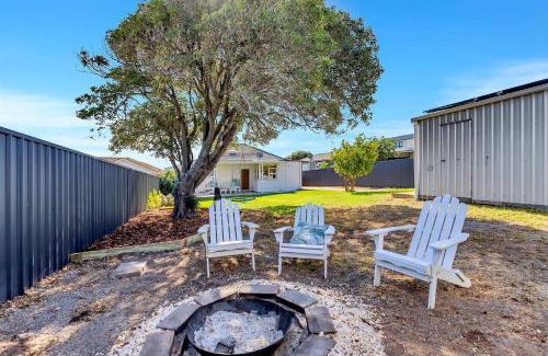 Christies Beach Casa | Christies Grove - Seaside Bliss near McLaren Vale