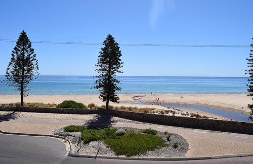 Christies Beach Casa | Christies Seahorse Holiday Townhouses