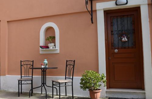 Alepou Apartamento | Christina's House