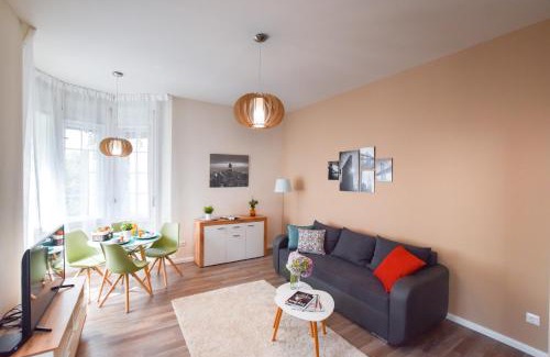 Krisztinavaros Apartamento | Christine Apartment close to the Buda Castle