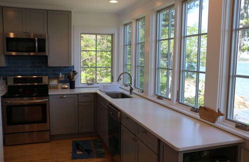 Blue Hill Cabaña | Christine's Cottage - Private Oceanfront