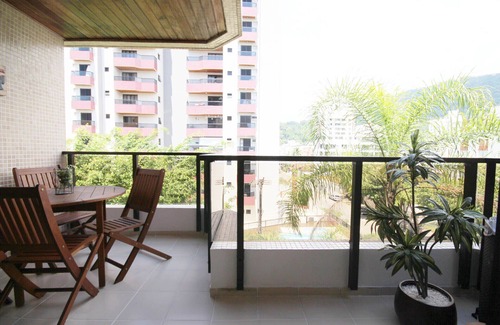Jardim Sao Miguel Apartamento | CHRISTMAS AND NEW YEAR'S EVE AVAILABLE. Spacious and airy, ideal for families. Guarujá Cove