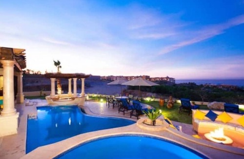 Juárez Villa | Christmas in a Luxurious Villa at Hacienda Encantada Resort Residences