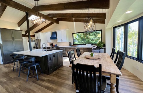 Snowmass Village Casa | Christmas in Beautiful Snowmass Village! Cozy family friendly home.
