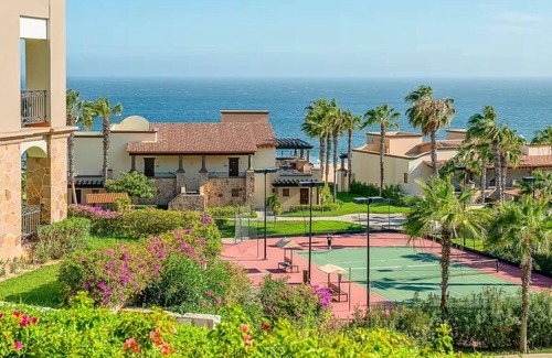 Paraíso Escondido Apartamento | Christmas in Cabo Luxury Presidential Suite Sleeps 8 2 Baths Oceanfront Resort
