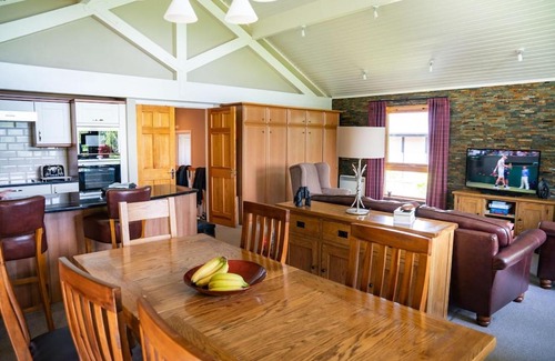 Alexandria Apartamento | Christmas luxury accommodation in Cameron House Dec 22-29