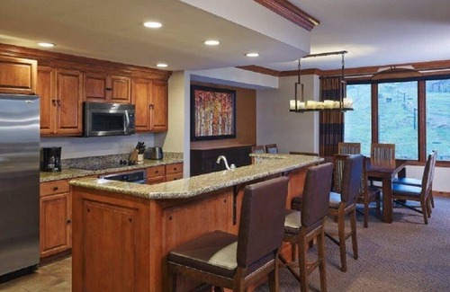 Steamboat Springs Complejo | Christmas Week at Ski-in Ski-out Luxury Resort