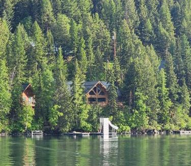 Kalispell Casa | Christy's Cottage, Waterfront w/Slide & Ice Shanty