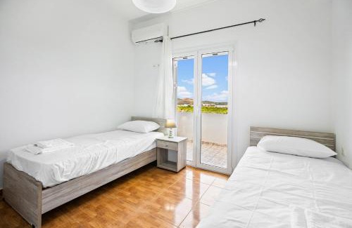 Varipetron Apartamento | Chrysi - Three Bedroom Deluxe Suite