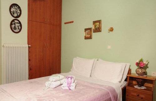 Perama Casa | Chrysoula's Guests