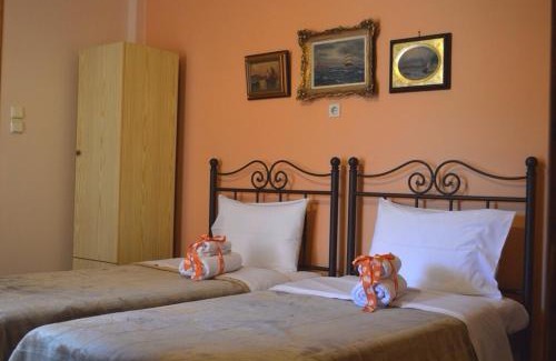 Perama Casa | Chrysoula's Guests