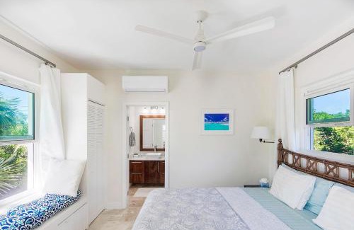 Long Bay Hills Casa | Chuchubi Cottage