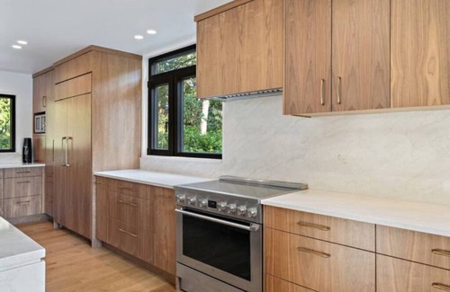 Bellingham Casa | Chuckanut Beachfront Sanctuary