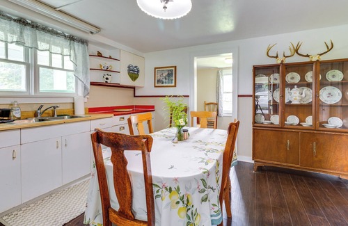 Smithmill Casa | 'Chucker Chalet' - Hunter’s Haven in Houtzdale!
