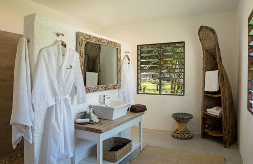 Chuini Cabina | Chuini Zanzibar Beach Lodge by NEWMARK
