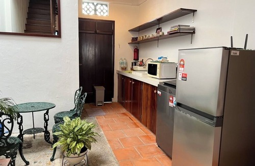 Historic George Town Casa | Chulia Corner, cosy townhouse in Georgetown Unesco Heritage, Penang.