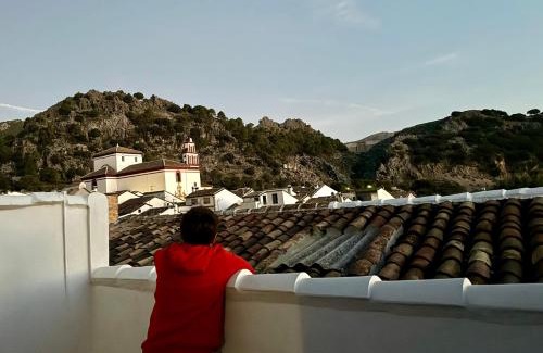 Grazalema Apartamento | Chupitos de tinta Apartamento rural solárium