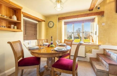 East Dereham Casa | Church Cottage CA