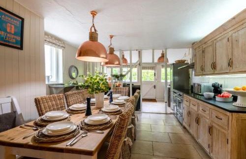Halesworth Casa | Church Farm