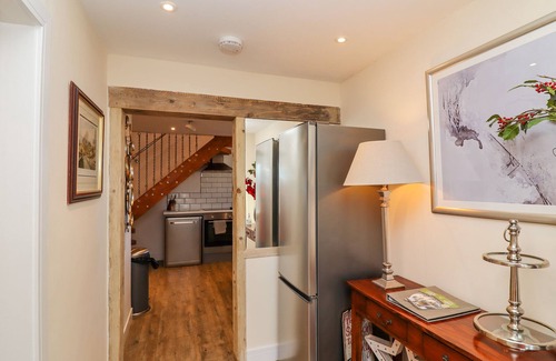 Loversall Cabaña | Church View Cottage