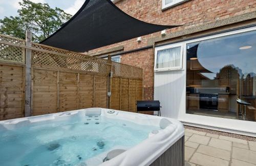 Wainfleet All Saints Casa | Church View - Ukc2302