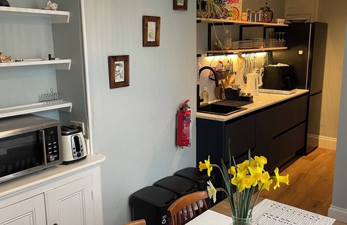 Dover Casa | Churchill Guest House