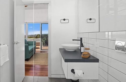 Korora Casa | Ciao Korora The Mediterranean, overlooking the ocean with magnificent water and mountain views.