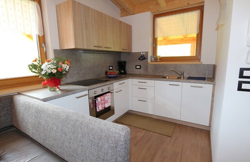 Longiaru Apartamento | Ciasa Linda, apartamento 1 con una hermosa vista de los Dolomitas