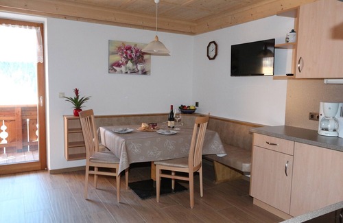 Longiaru Apartamento | Ciasa Linda, Apartamento 2 con hermosas vistas de los Dolomitas