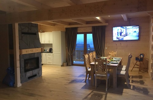 Ciche Casa | Cicha Ostoja Pet friendly winter-summer chalet, minutes to Termy Chochołòw.