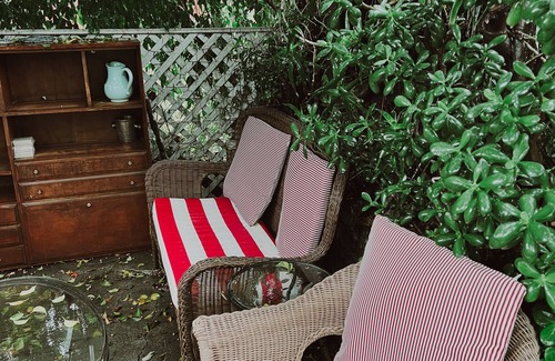 Beachwood Canyon Casa | Cici Hollywood Bungalow