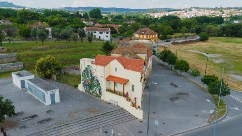 Esculca Apartamento | Cidadela do Viriato Deluxe