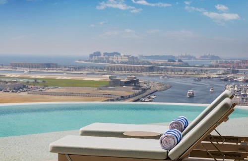 Dubai Marina Hotel | Ciel Dubai Marina, Vignette Collection by IHG