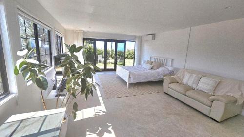 Flaxton Casa | Cielo Flaxton, Newly Renovated Luxury Accommodation with Ocean and Iconic Views