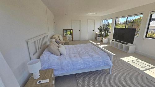 Flaxton Casa | Cielo Flaxton, Newly Renovated Luxury Accommodation with Ocean and Iconic Views
