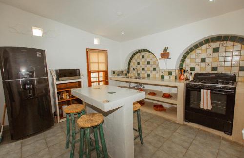 Todos Santos Casa | Cien Palmas- Authentic Mexican Casita 1 -Downtown