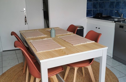 Chaille-les-Marais Apartamento | Cigogne, Gite 4 Personnes Avec Piscine Chauffée, Sud Vendée Littoral